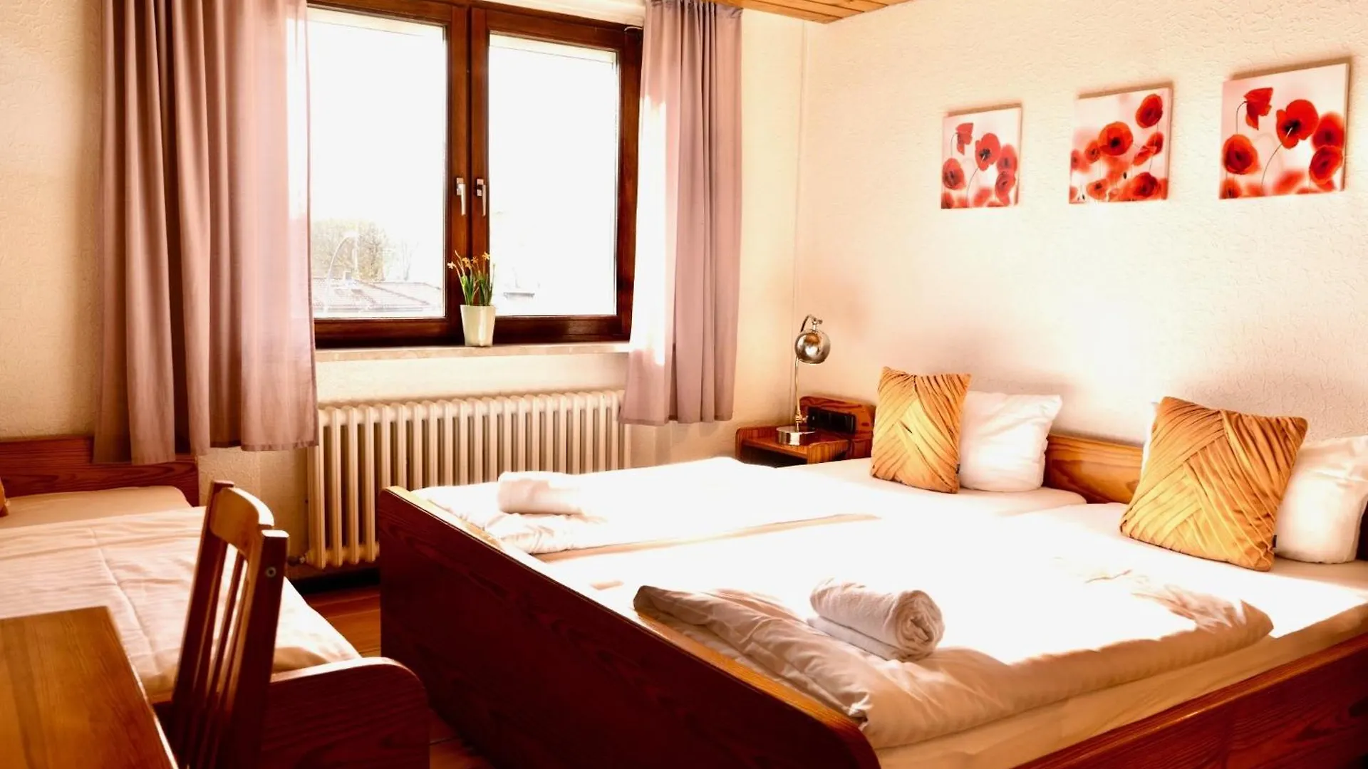 Hotel Nest Berlin 2*,